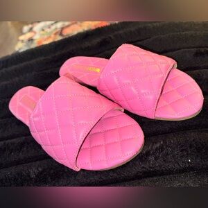 Fashion Nova Vibrant Pink Quilted Sandals